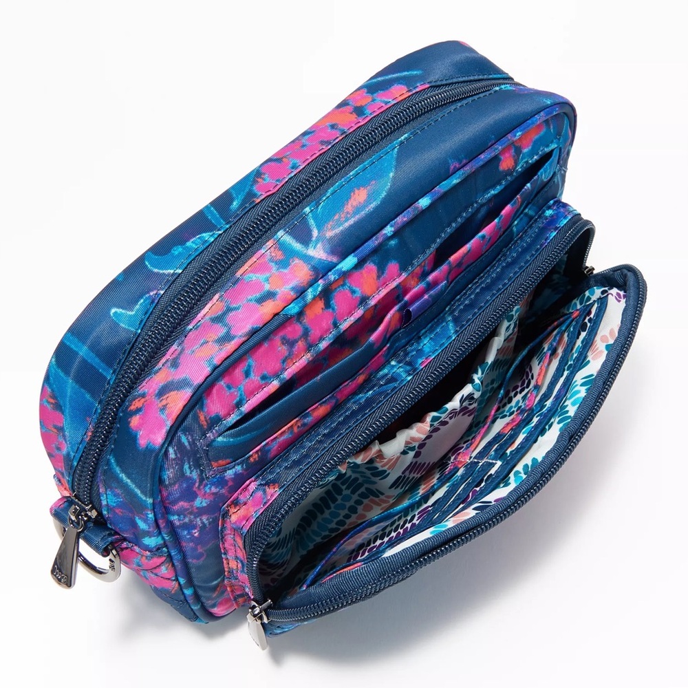 Lug Carousel Crossbody & Splits Wallet Hydrangea Navy - Picture 4 of 16